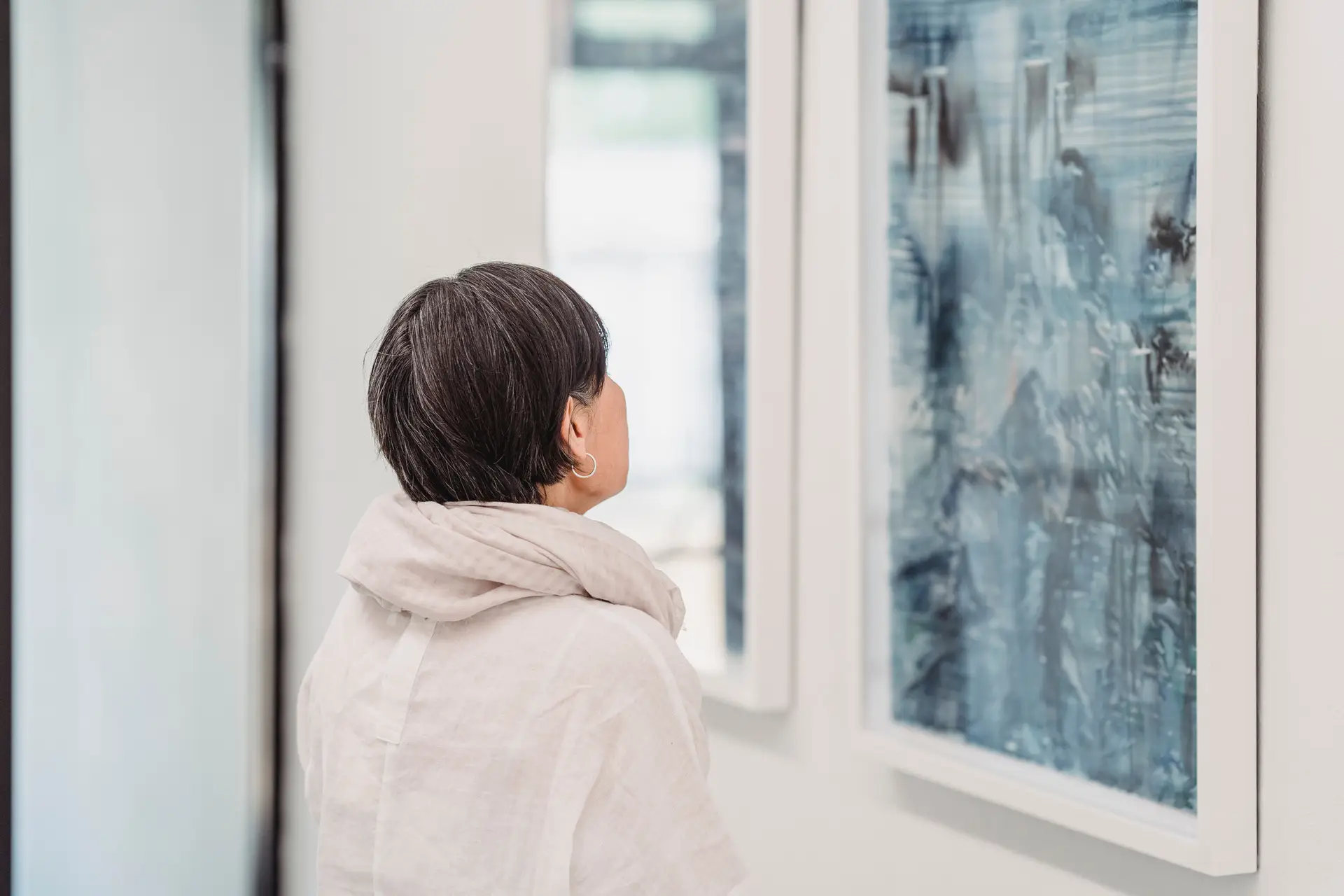 Private art consultation session